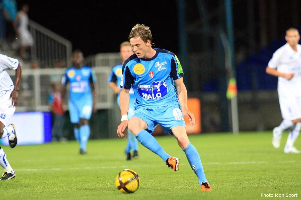 nolan roux c est 8 millions cash ou rien iconsport bac210511 01 3921365