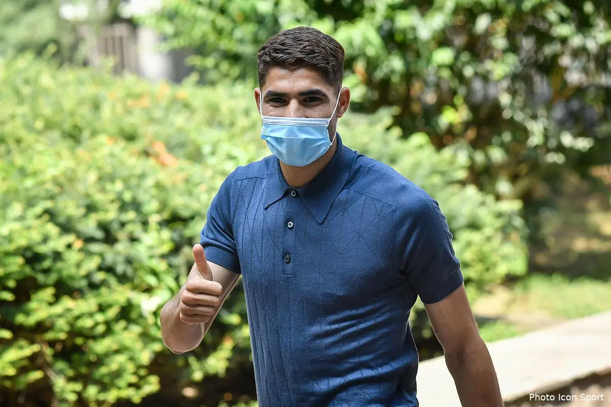 officiel achraf hakimi passe du real a l inter milan pour 40 me icon lp 11451188288299