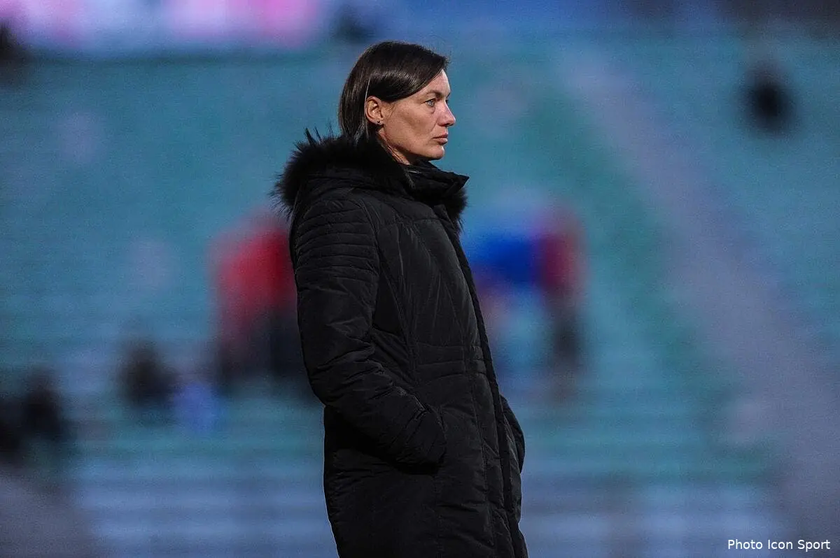 Officiel : Corinne Diacre prolonge à Clermont