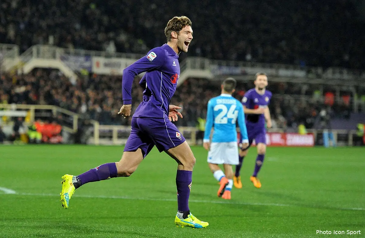officiel marcos alonso signe a chelsea marcos alonso153618