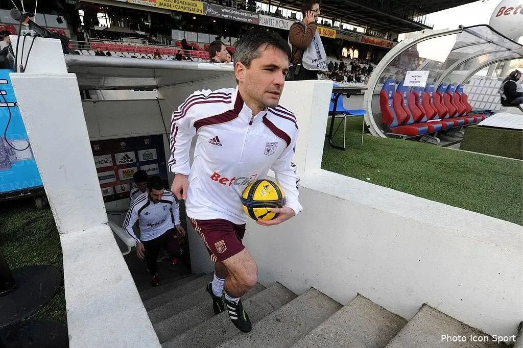 officiel toulalan a l ol jusqu en 2015 68239 16398