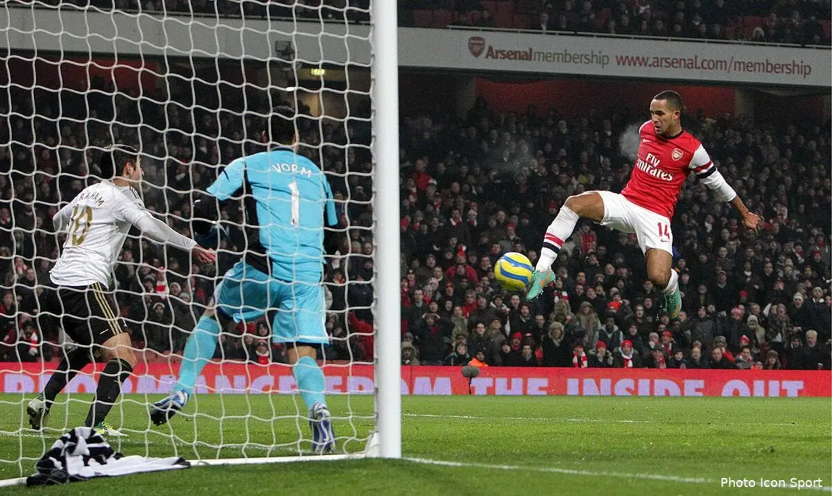 Officiel : Walcott prolonge à Arsenal