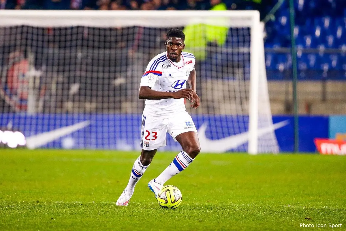 OL : Accord Barça-Umtiti jusqu'en 2021 ? Le clan Umiti réagit !