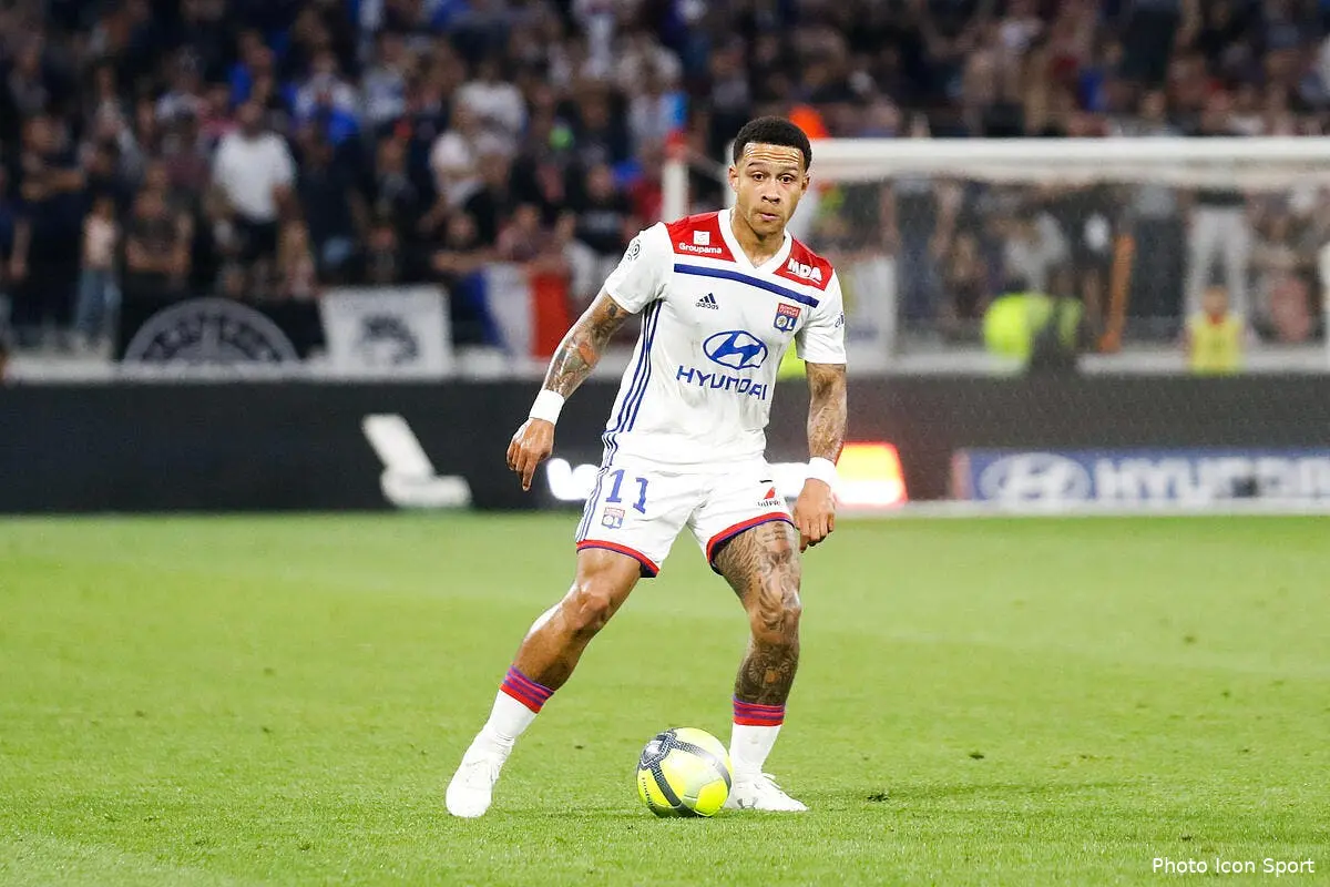 OL : Aulas a battu par KO l'AC Milan pour Memphis Depay