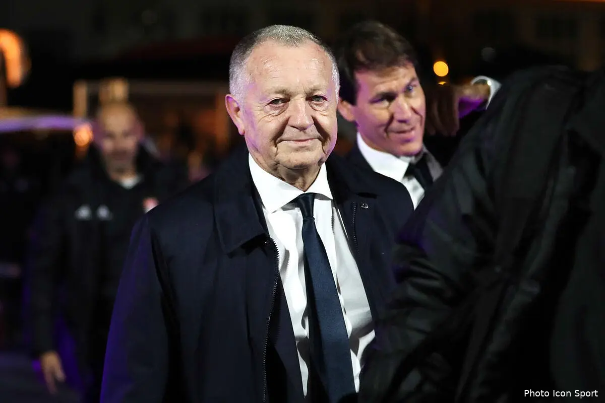 ol aulas accepte le titre de meilleur president de l histoire icon blo 021119 10 25281389