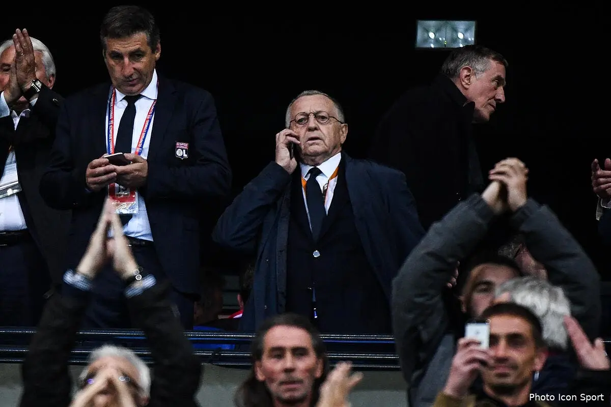 ol aulas donne son 06 pour sauver le foot francais et lyon icon dib 110517 101 102 2285015