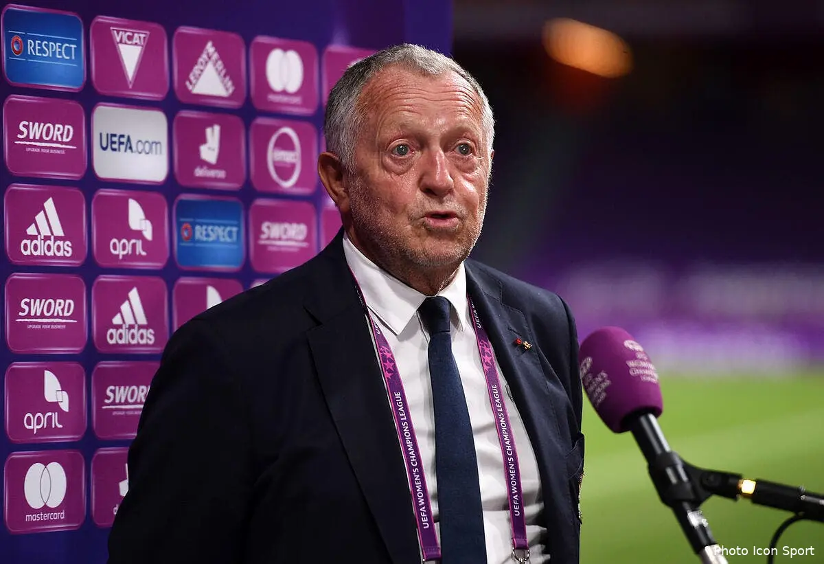 ol aulas signe un cheque enorme il l avait promis icon 1268882220292803