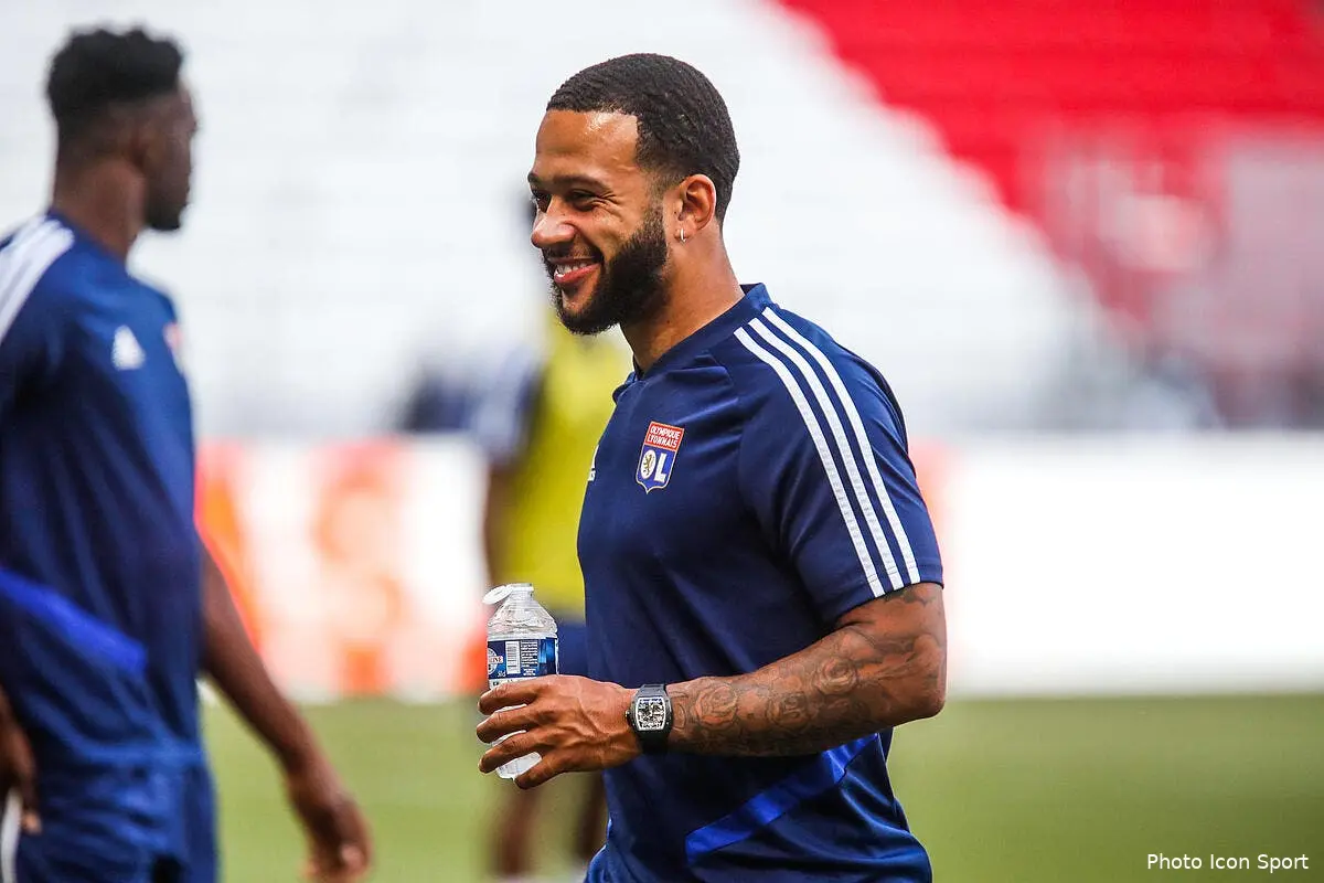 ol aulas veut prolonger depay pour une raison a 14 me icon 25i4958 copie288609