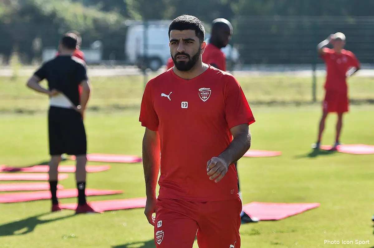 ol bozok dement avoir ete contacte par l ol au mercato icon dim 270618 01 16228011