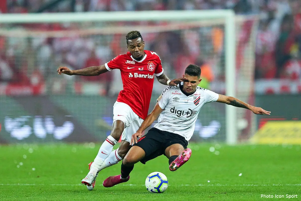 ol bruno guimaraes debarque la concurrence ne s ecrase pas icon ap 12169058276751