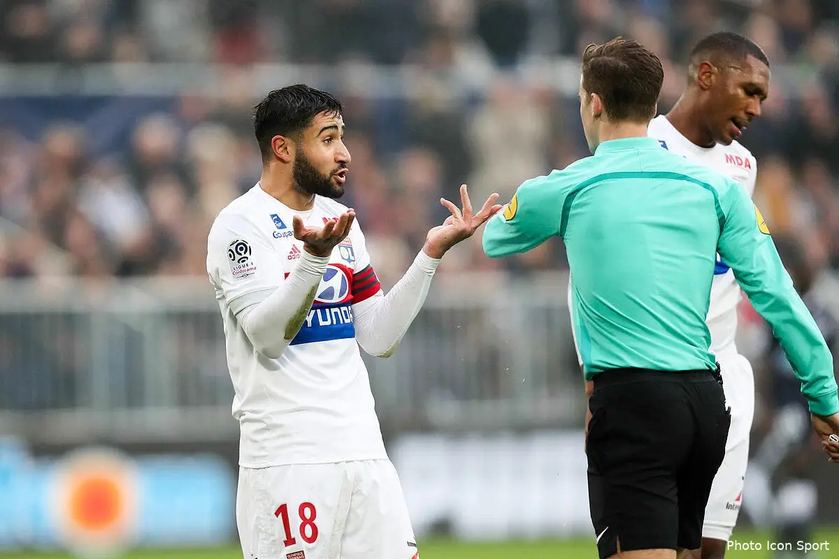 OL : Eric Carrière mécontent de la communication de JM Aulas