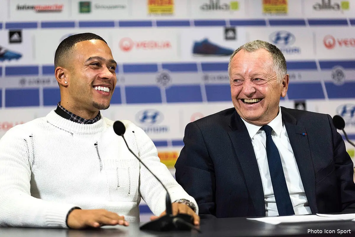 ol il n y a pas que le barca sur memphis depay aulas lache une info icon laf 200117 02 06293529