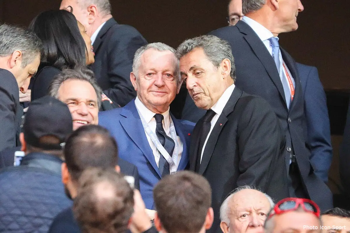 OL : JM Aulas allume les supporters de l'OM qui ont fait caca partout
