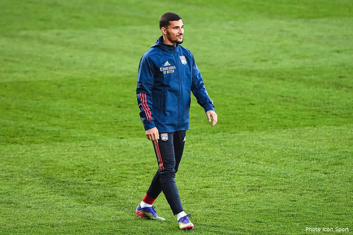 ol juninho sanctionne lourdement houssem aouar icon bap 221120 93 094 300249
