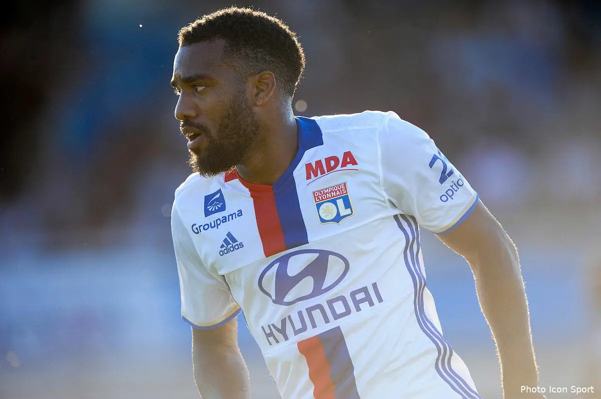 OL : Lacazette absent de l’Euro, Bernard Lacombe n’a pas digéré
