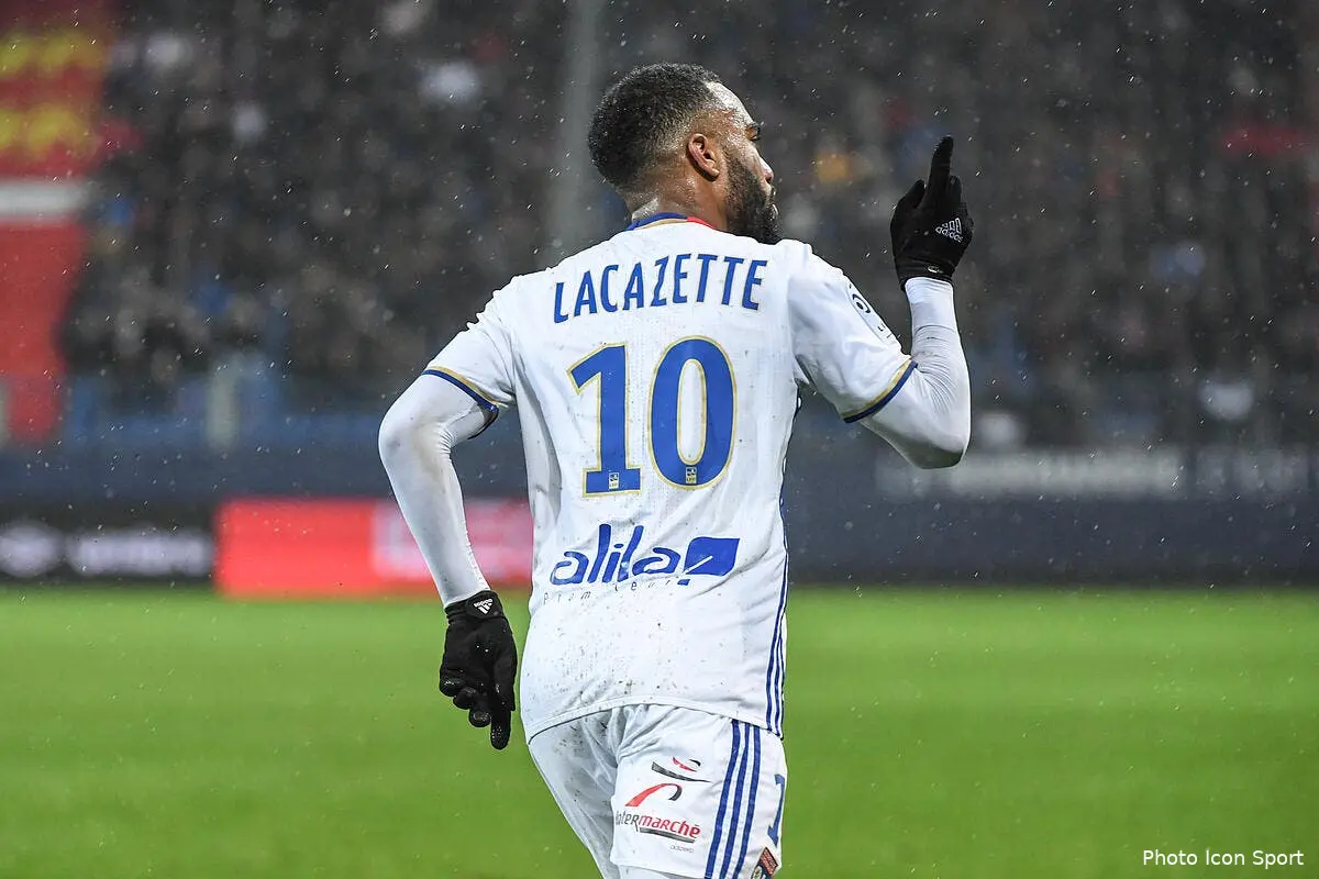 OL : Lacazette marque et entre dans l'histoire de Lyon