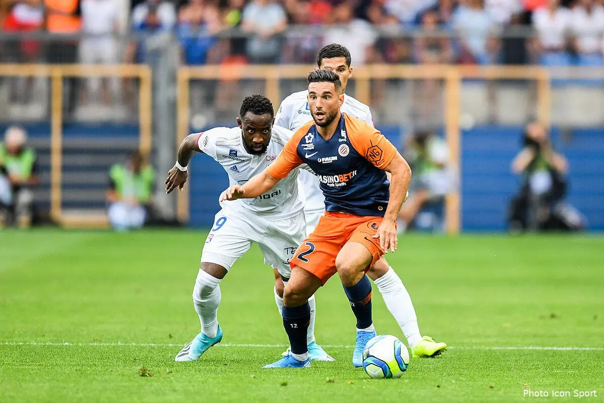 ol le banc de lyon lui tendait les bras il a dit non icon adim 270819 34 190275365