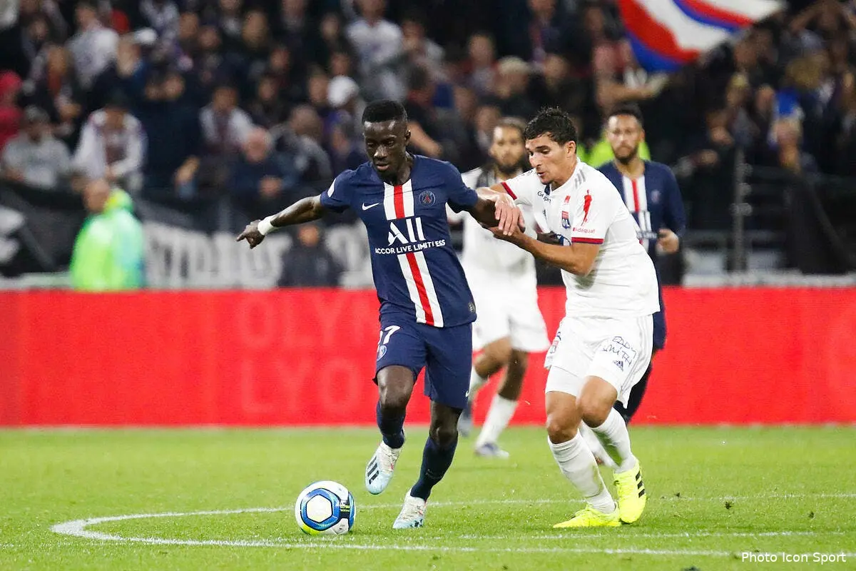 ol le clan aouar se met a table avec le psg icon bia 220919 08 19276447