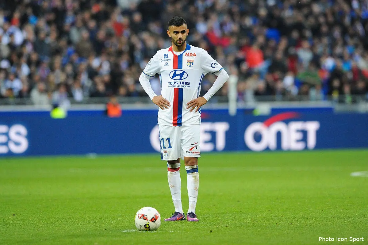OL : Le clan Ghezzal se fâche contre Lyon et tape du poing sur la table !