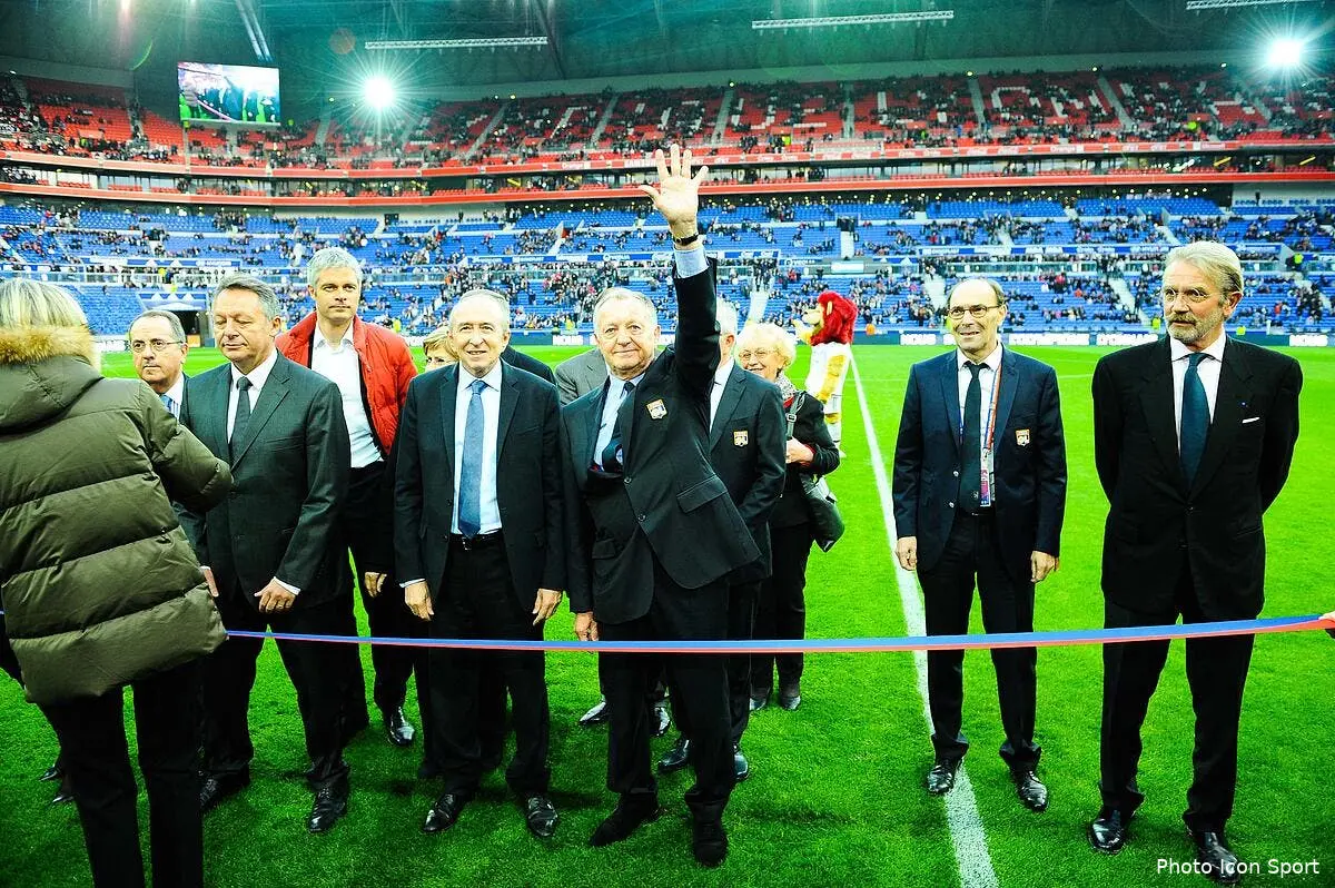 OL : Le stade et Twitter, les deux atouts d’Aulas contre la crise