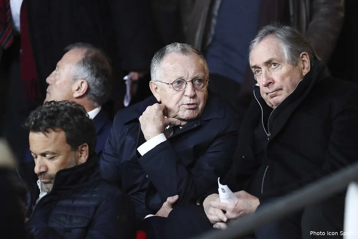 ol le vibrant hommage de depay a gerard houllier icon vim 290319 93 132 301819