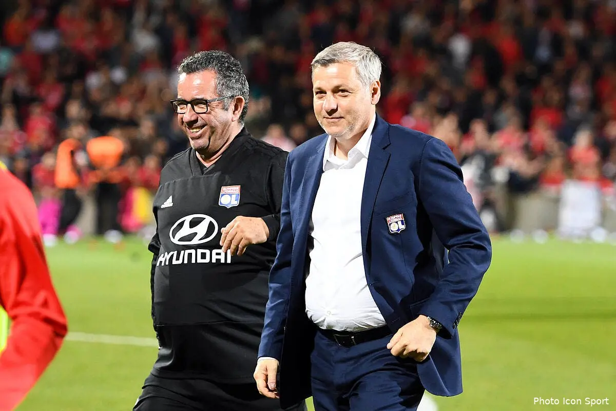 ol les supporters ont tout faux sur bruno genesio icon dim 240519 73 445 301935