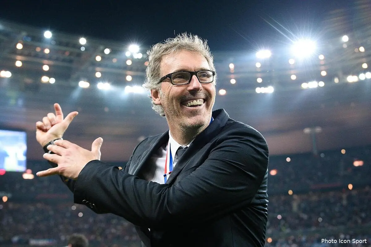 ol lyon a snobe blanc l unique responsable devoile icon nlg 210516 17 288285975