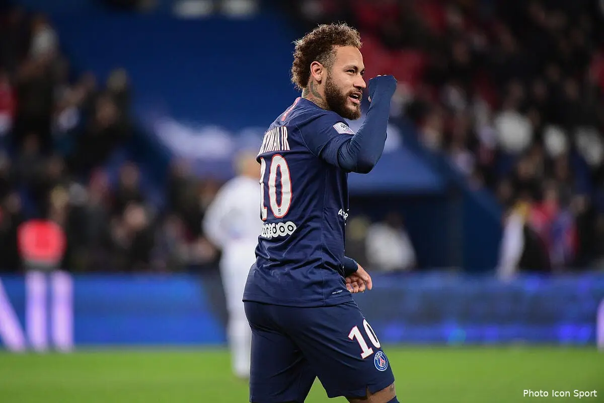 ol mamma mia sylvinho reste traumatise par neymar neymar 109285345