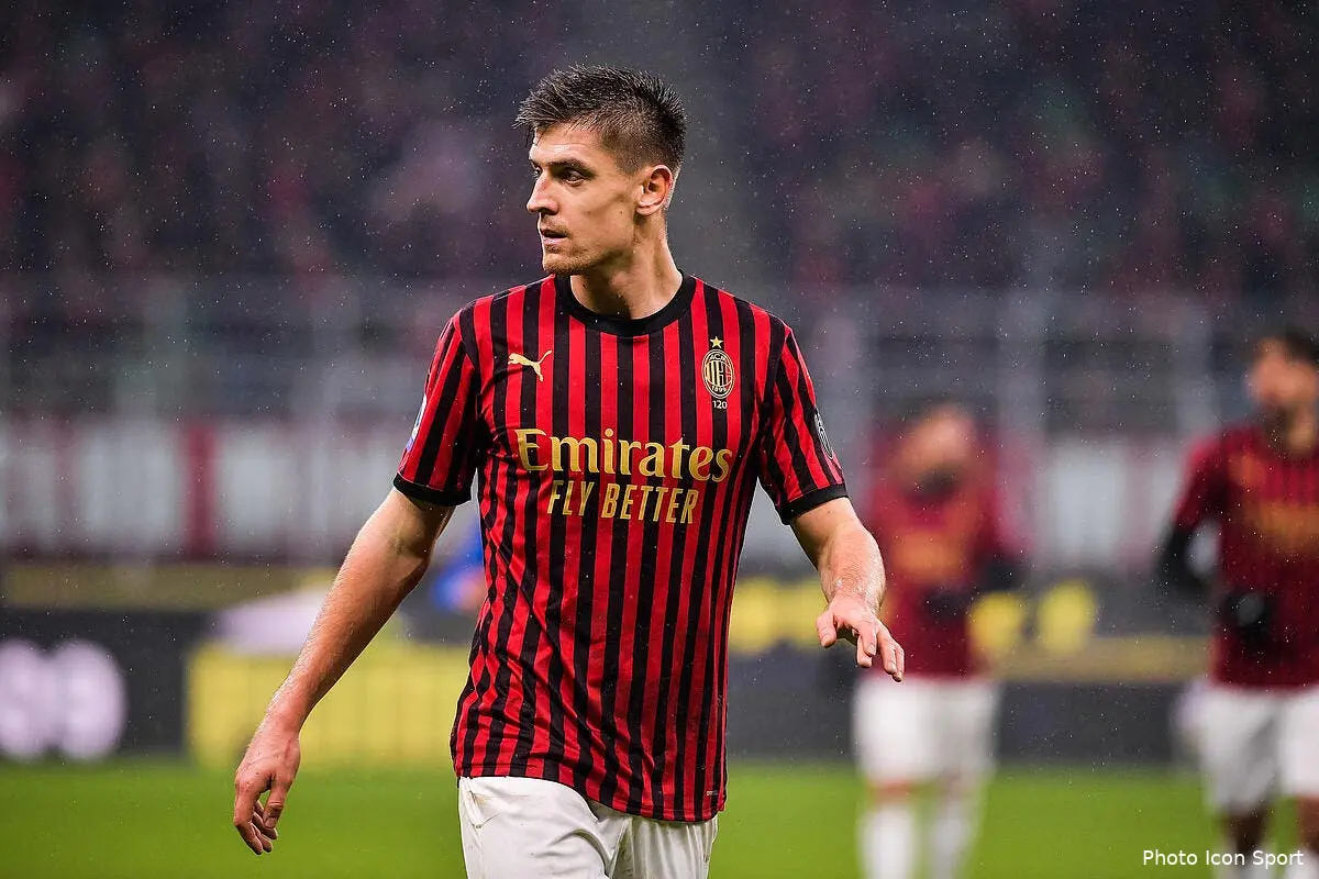 ol piatek toujours cible lyon prepare un coup fumant icon sp24 mo serie a mil v sas 151219 101275475