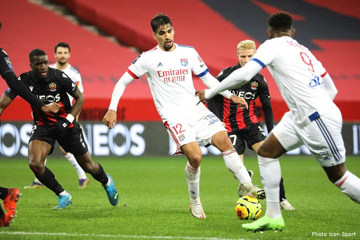 ol pierre menes retourne sa veste et vote lyon icon 816a1144 302343