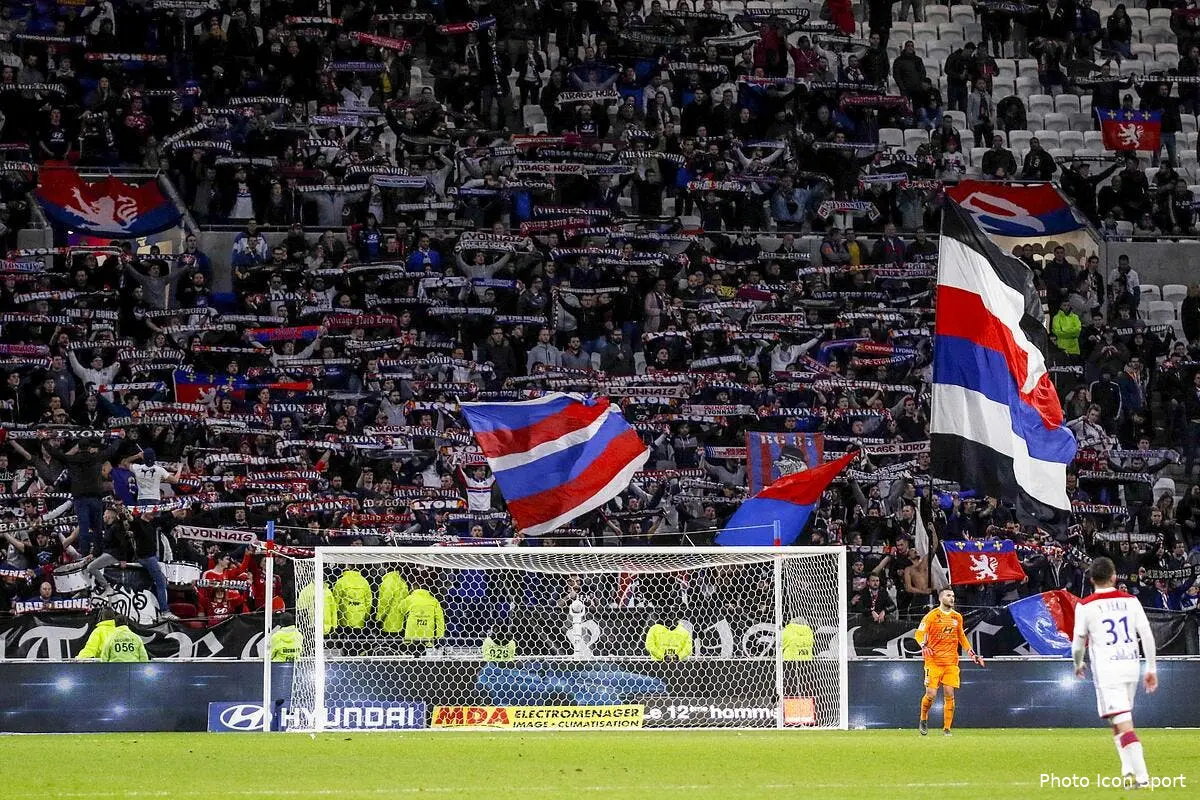 ol prets a refuser le remboursement les abonnes se mobilisent supporters ol 12282657