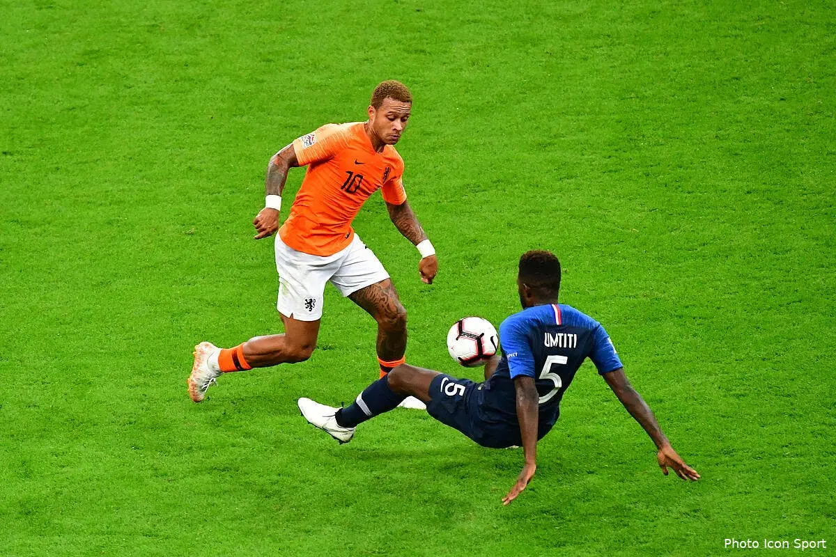 ol umtiti contre depay le barca ne doute de rien au mercato icon win 090918 01 61860292937