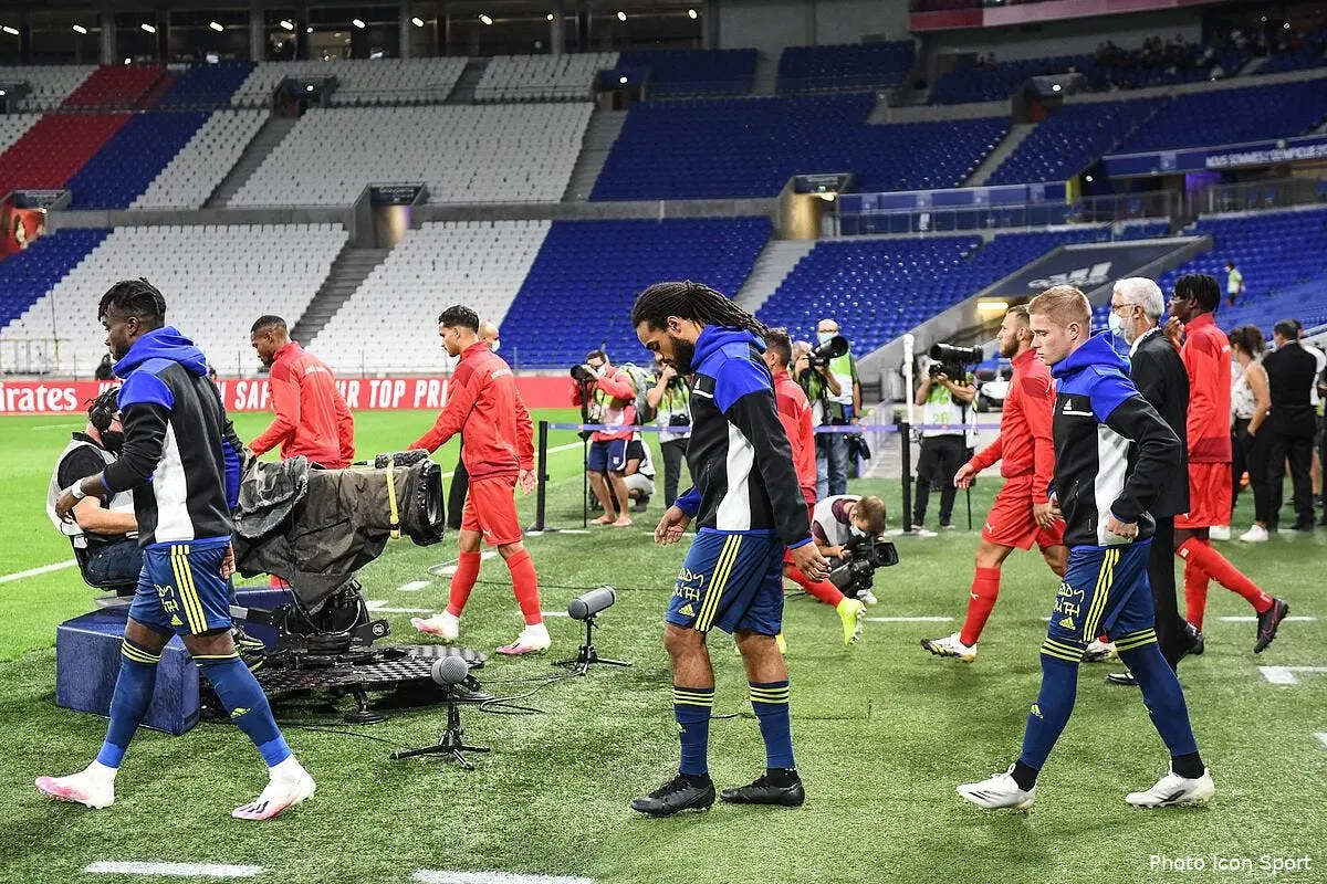 ol un stade vide contre l om lyon crie au scandale icon dib 180920 10 155294803