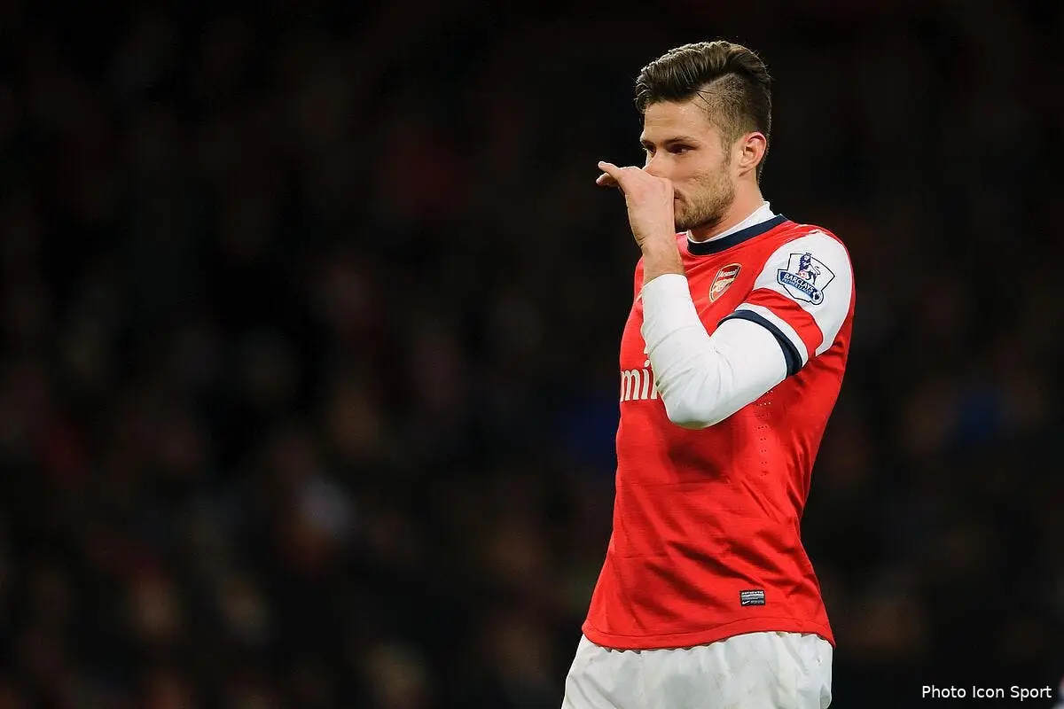 Olivier Giroud s'excuse après une nuit en galante compagnie !