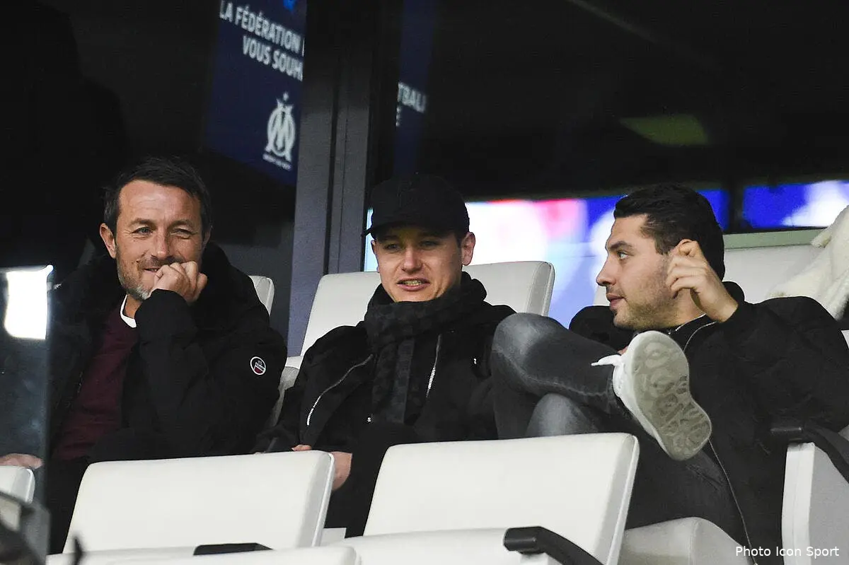 om embrouille en direct sur la blessure de thauvin icon adim 290120 34 24277347