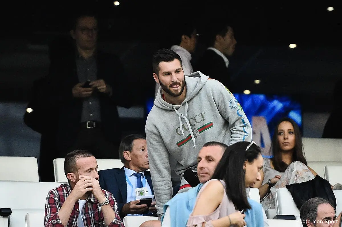 om gignac payet les marseillais chambrent le psg icon dim 190518 02 02292393