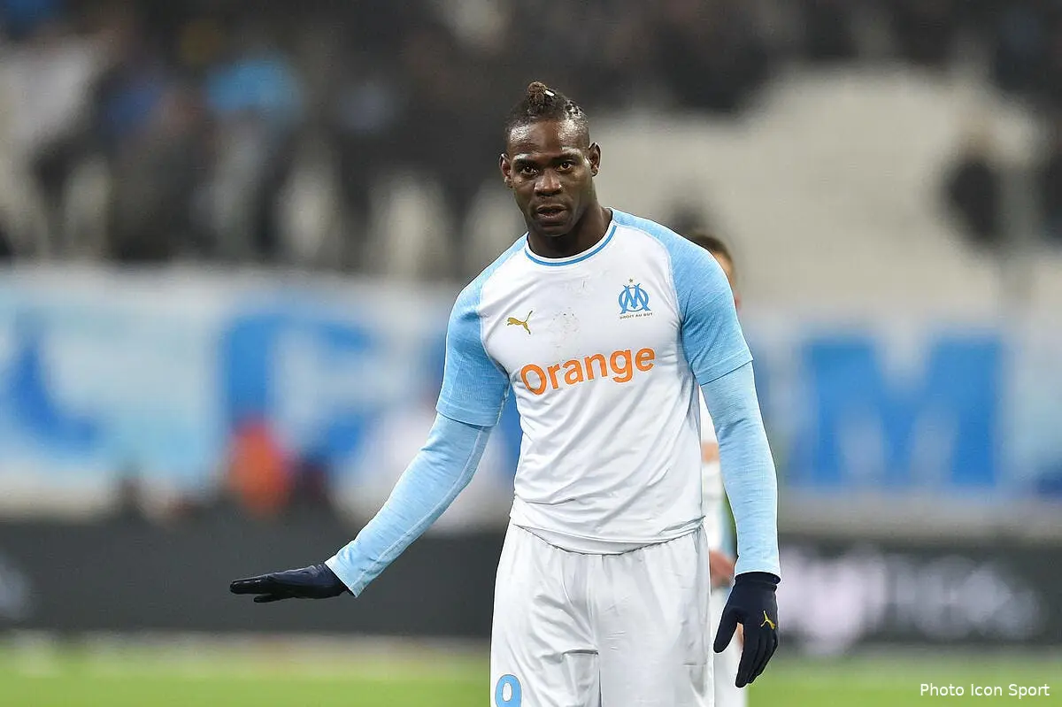 om gomis 2 0 est arrive sanson s emballe apres le mercato balotelli 38243755