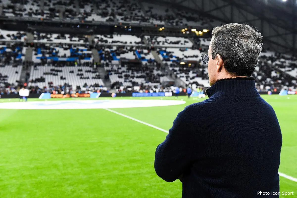 om la provence fait les poubelles le club denonce icon adim 060320 34 176 302897