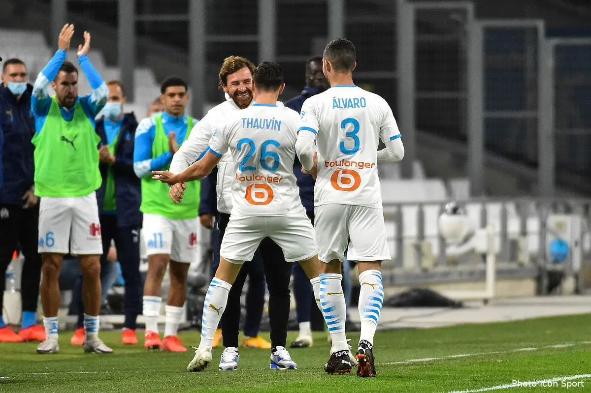 om le mercato hivernal decidera de l avenir de villas boas icon adim 171020 13 53297079