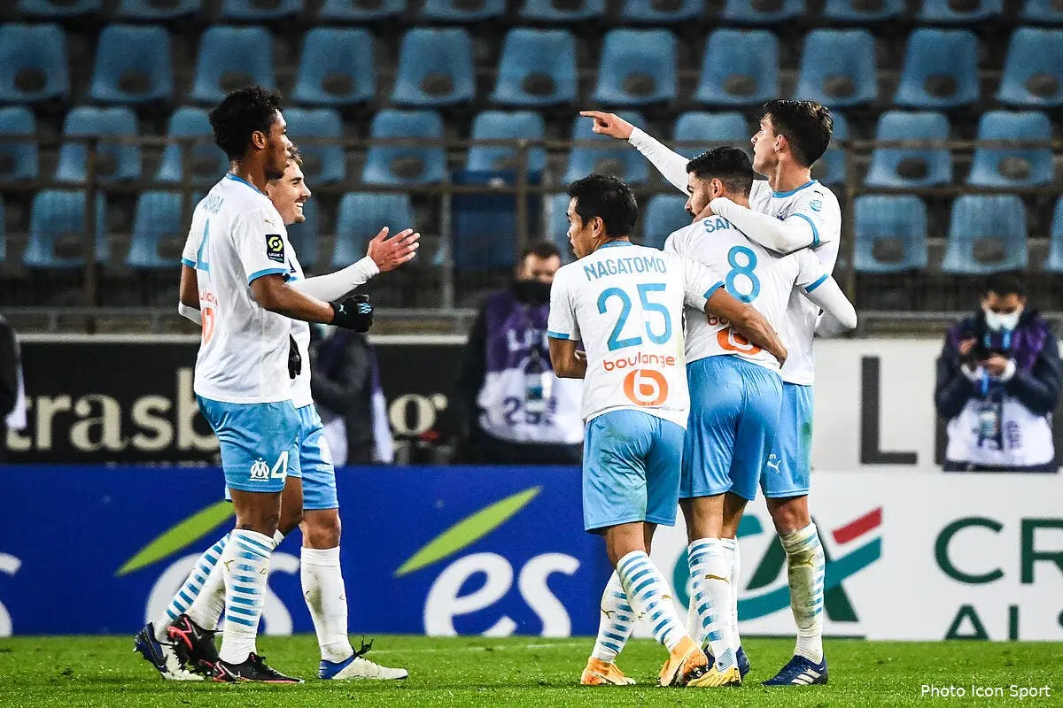 om le podium pour se faire taper en c1 marseille l enerve om 24 298735