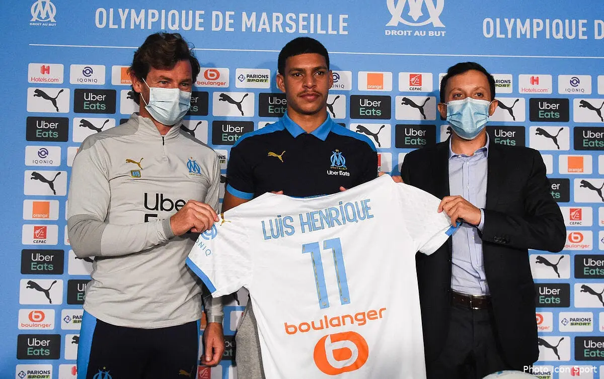om longoria retablit la verite sur le prix de luis henrique icon dsc 0333295383