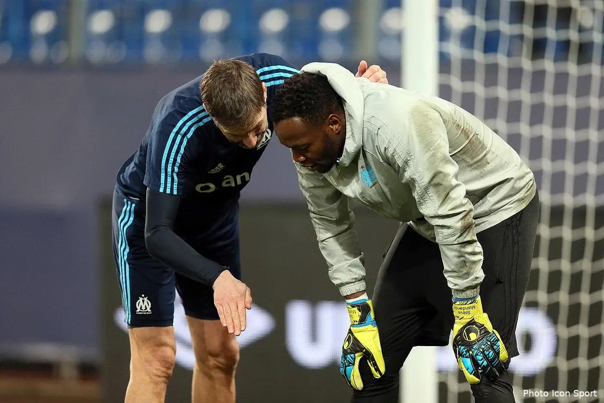 OM : Mandanda sort sur blessure contre Dijon
