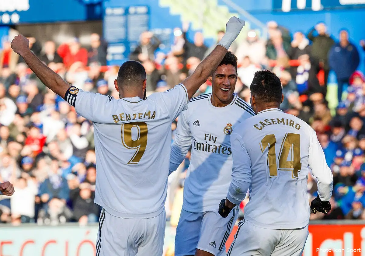 om marseille c est le feu benzema est charme icon ecommercefotos ecommerce2 102470532281549