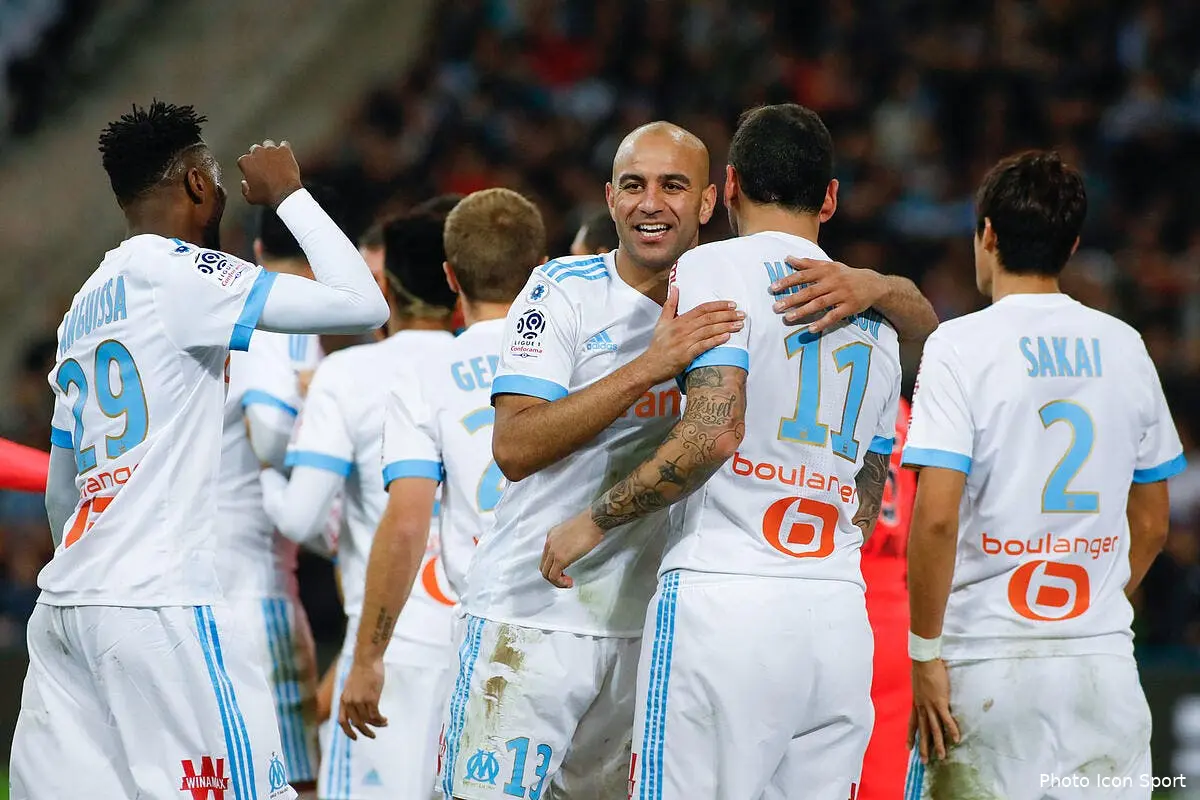 om rolando ou abdennour garcia en a des maux de tete icon ruo 051117 10 10200461