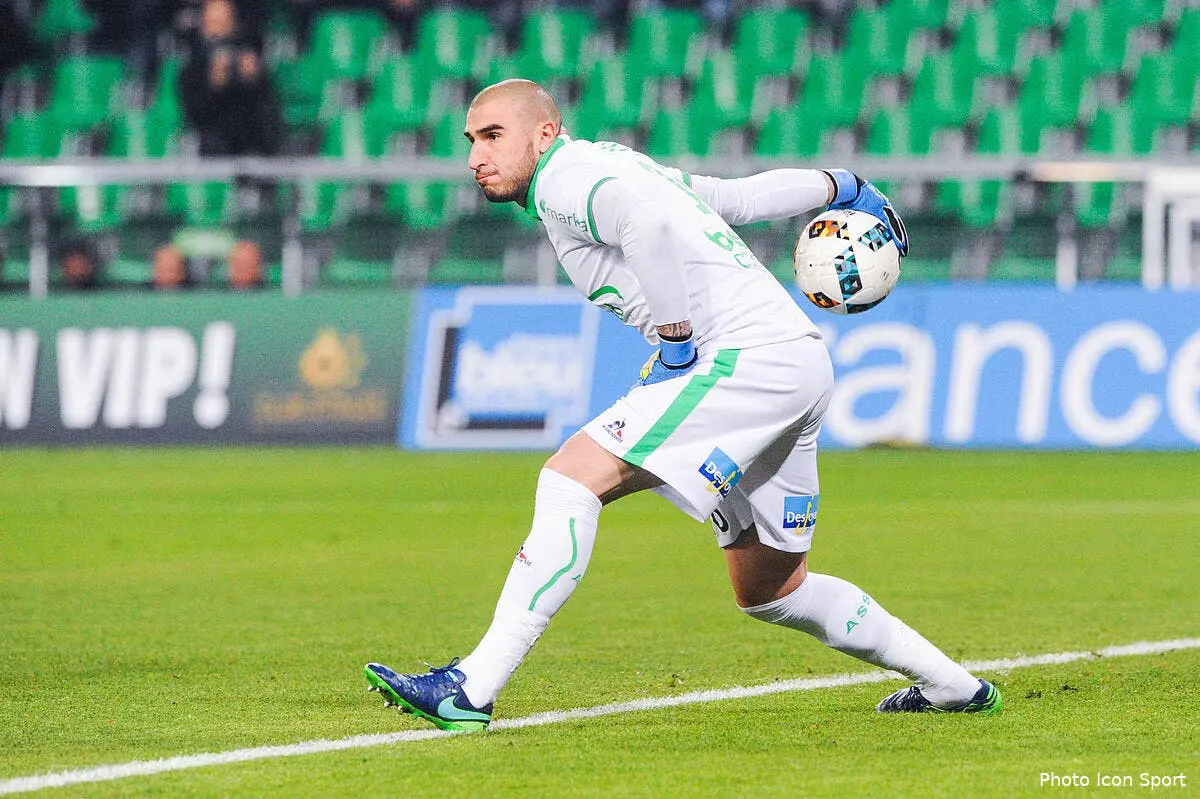 OM : Ruffier refuse d'aller à Marseille pour protéger sa famille