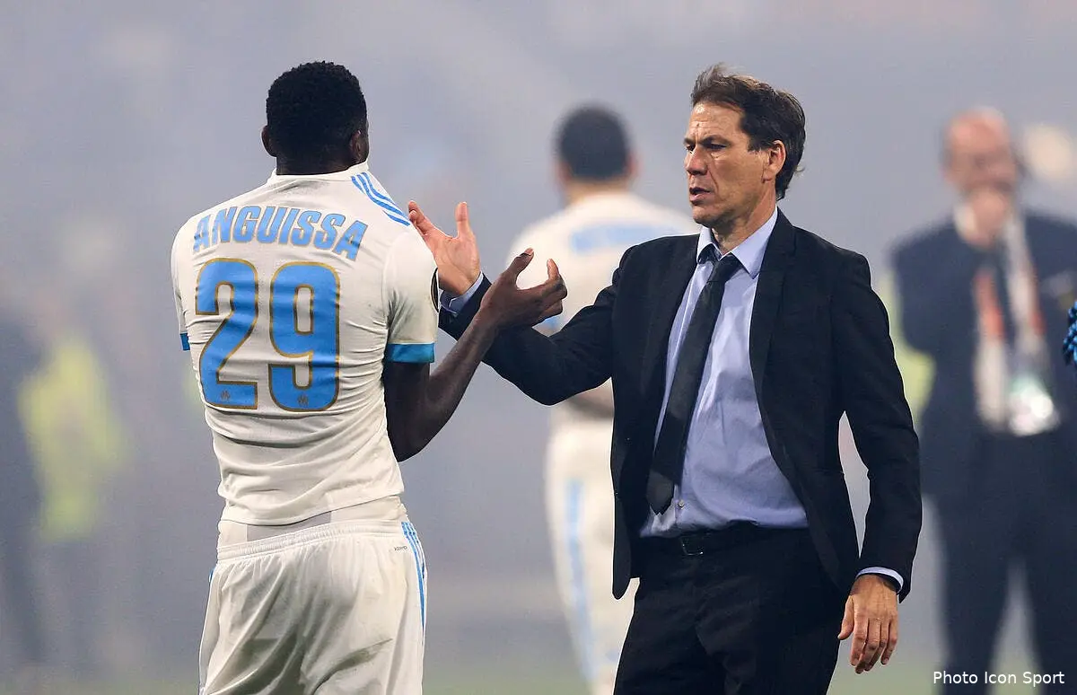 om zambo anguissa laisse un mot pour chacun en partant zambo anguissa 2227251