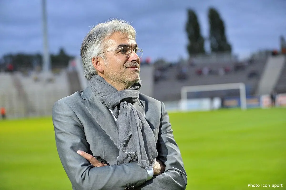 Pascal Praud sait pourquoi l'OM n'arrive pas à vendre