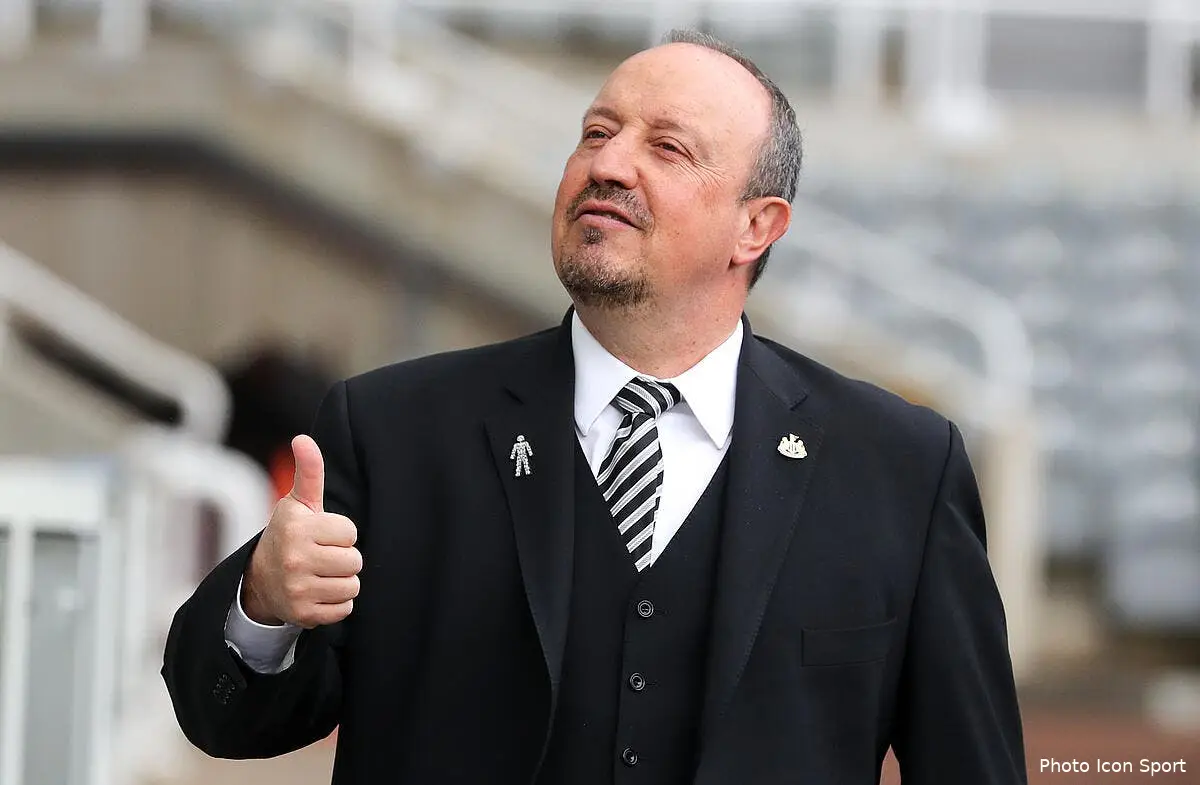 PL : Il parle d'un arbitre, un coach de Premier League prend une amende hallucinante