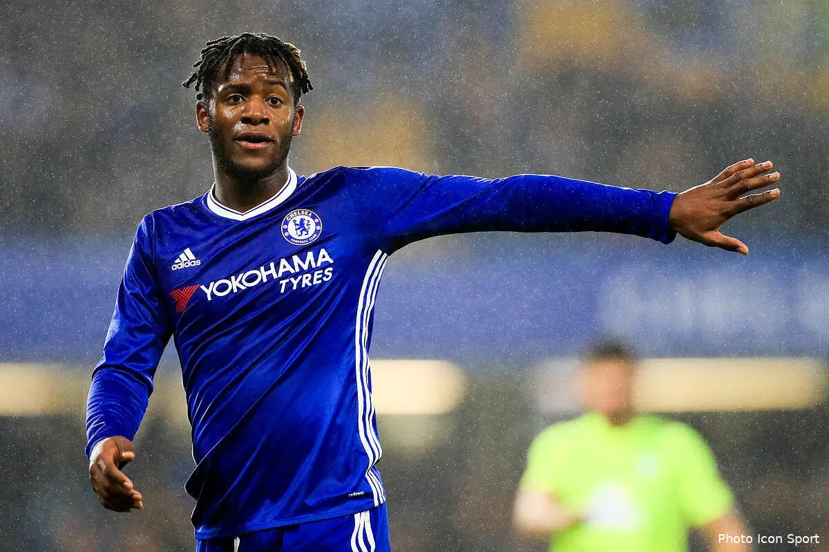 PL : Michy Batshuayi prêté comme un vulgaire flop
