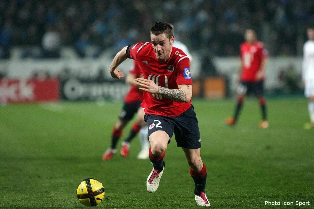 pour debuchy le titre peut se jouer sur un detail 70110 18019